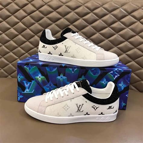 louis vuitton sneaker 2015|Louis Vuitton sneakers new collection.